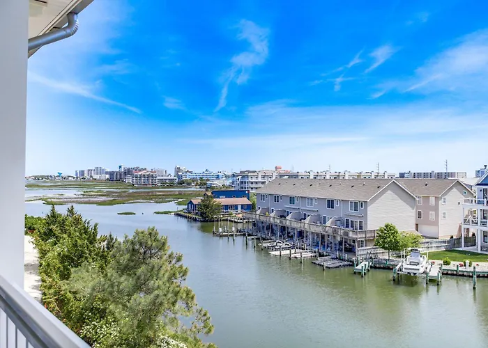 Pool, Access! Canal-front Ocean Gem
