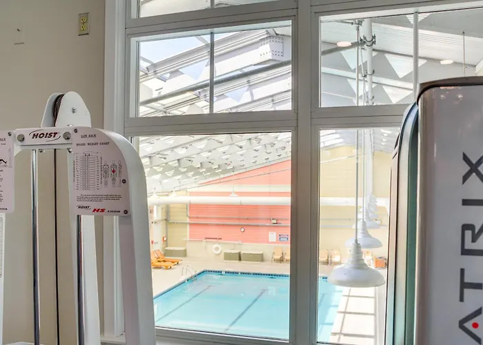 Holiday home Pool, Access! Canal-front Ocean Gem *