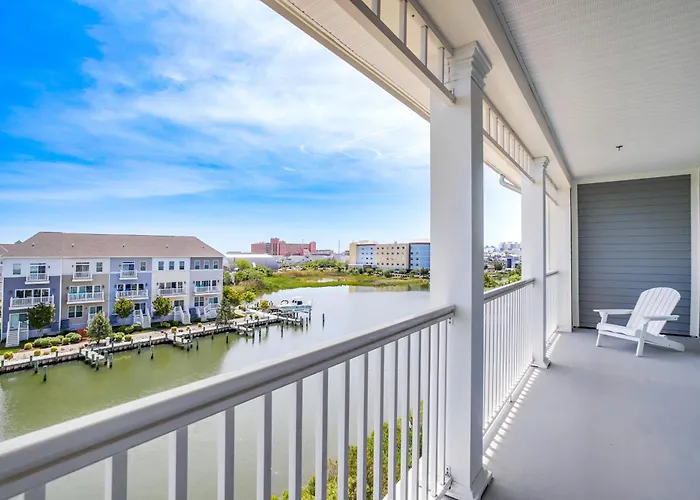 Pool, Access! Canal-front Ocean Gem * Ocean City