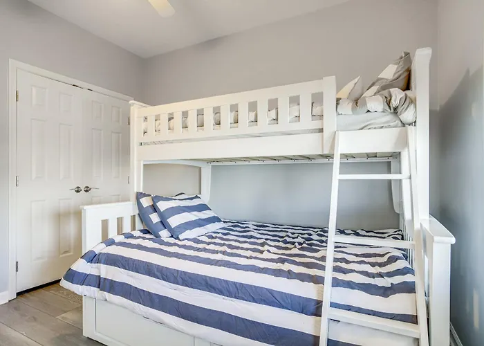 Pool, Access! Canal-front Ocean Gem * Ocean City